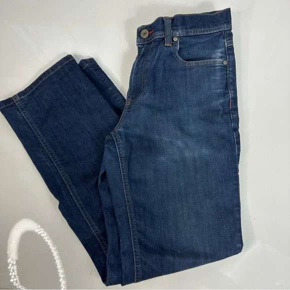 L.L.Bean Men’s Medium wash denim jeans 30x30 blue jeans - Picture 7 of 8